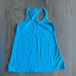 Lululemon Racerback Tank in Bright Blue Size 6